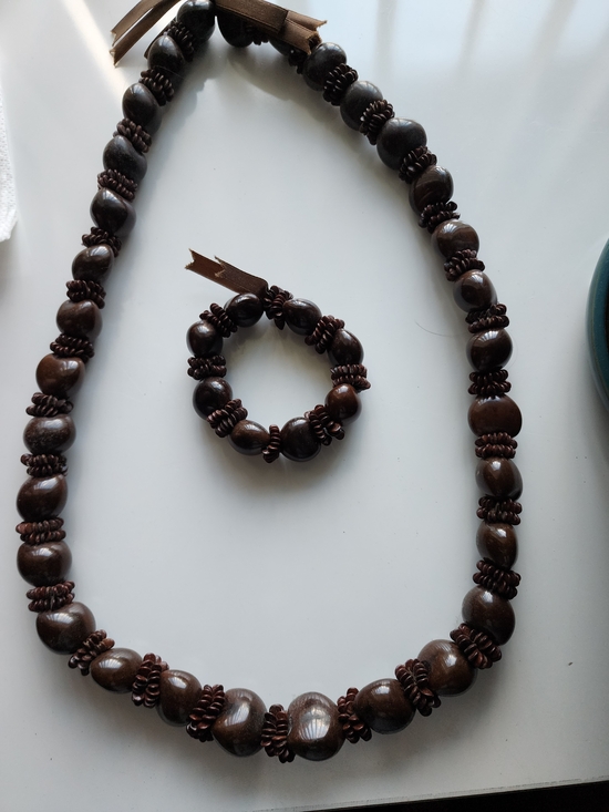 Jewelry - Vintage Kukui Nut and Seeds  Lei necklace and bracelet set.  19”Long